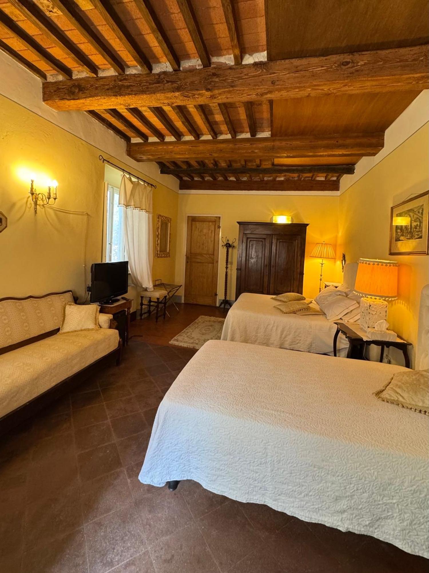 Villa La Dogana B&B Di Charme - Historic Villa With A Beautiful Garden Лукка Экстерьер фото