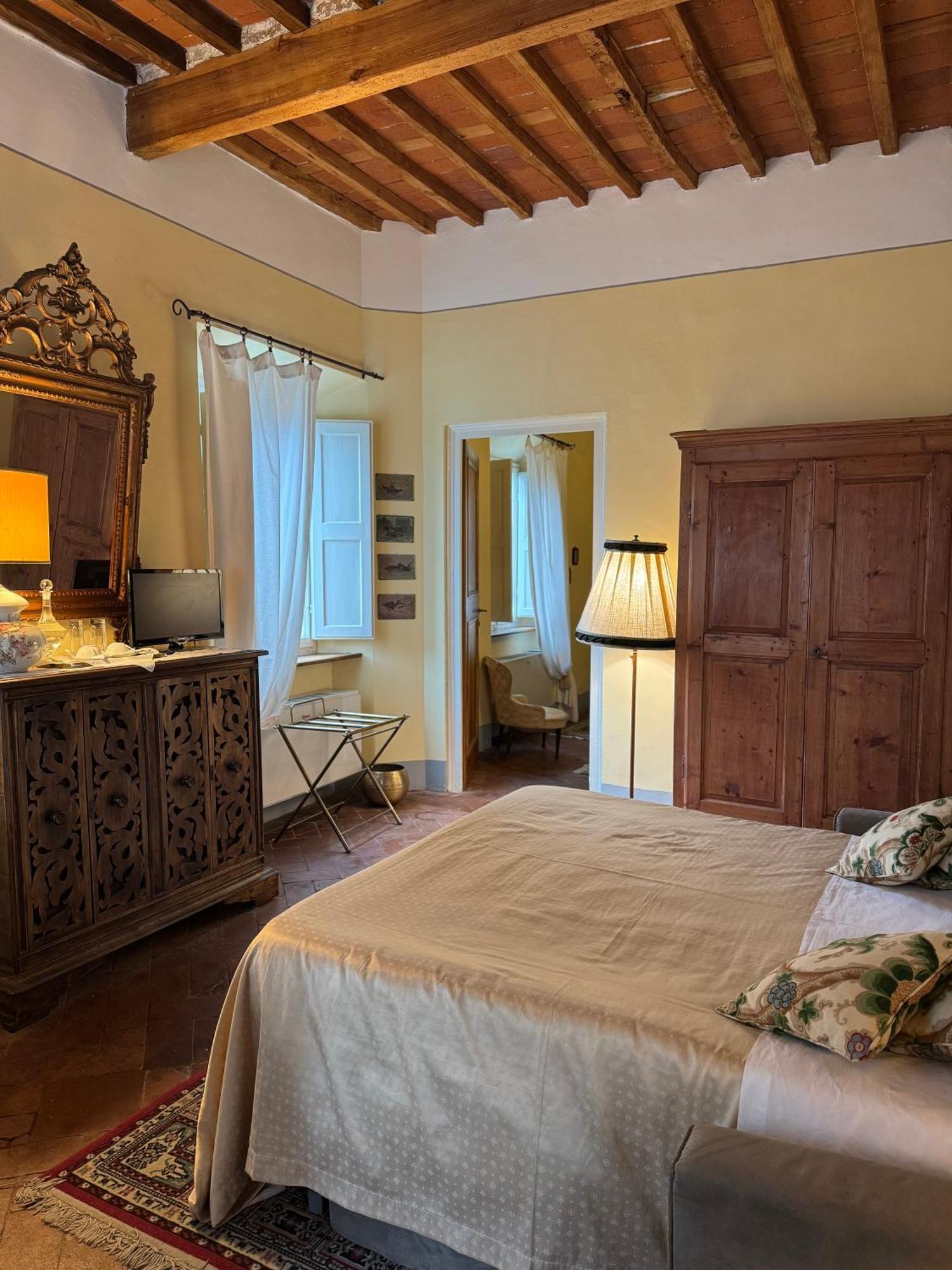 Villa La Dogana B&B Di Charme - Historic Villa With A Beautiful Garden Лукка Экстерьер фото
